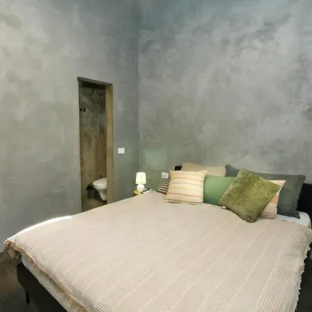 Studio31apartments Center