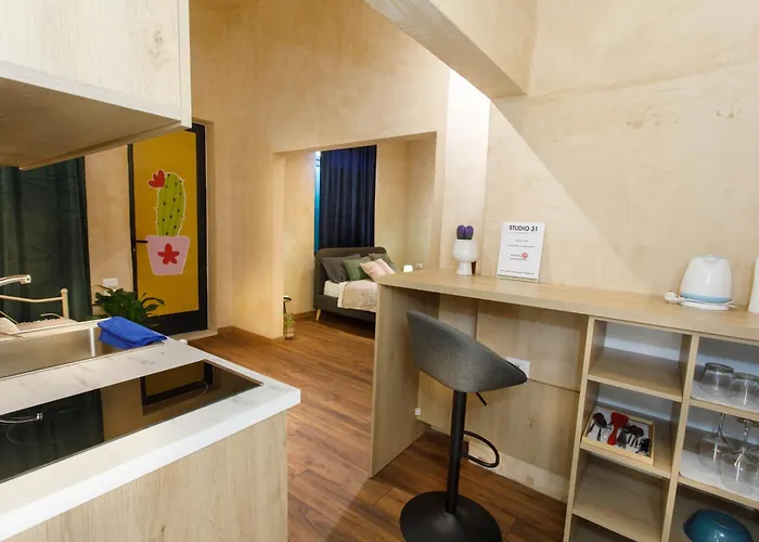 Studio31apartments Center شقة *