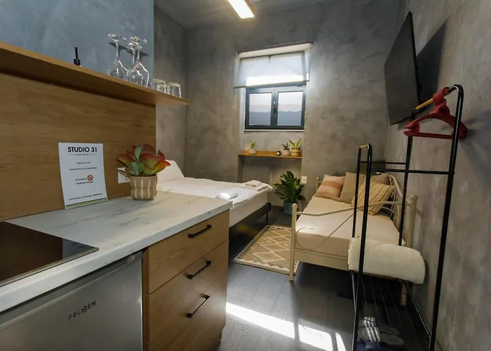 Studio31apartments Center تيرانا