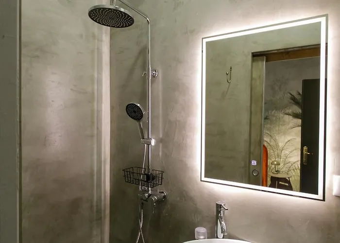 Studio31apartments Center